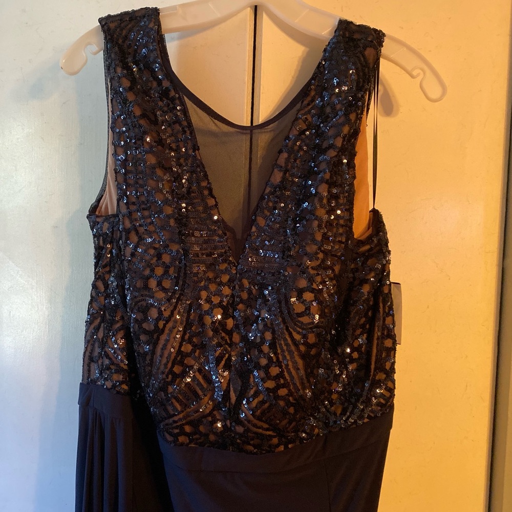 David’s Bridal Navy Blue Gown